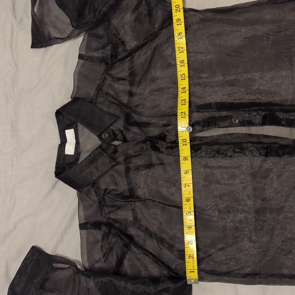 Sheer blouse - Picture 3 of 5
